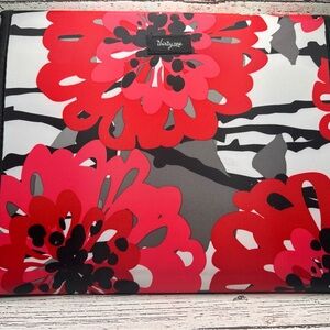 Thirty One Floral Tablet/Book‎ Sleeve with Velcro Closure NWOT
